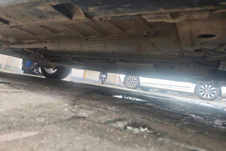 Used Dongfeng Aeolus Yixuan 2021 230T Automatic Dream-Chasing Rider Edition Chassis Front Right