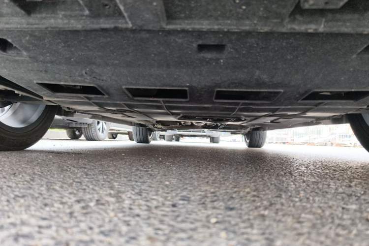 Used Dongfeng Aeolus Yixuan 2021 230T Automatic Zuiying Knight Edition Chassis Front
