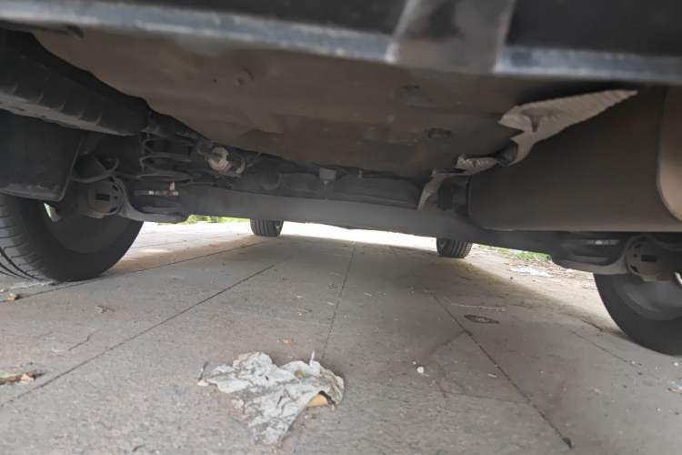 Used Dongfeng Aeolus Yixuan 2021 230T Automatic Zuiying Knight Edition Chassis Rear