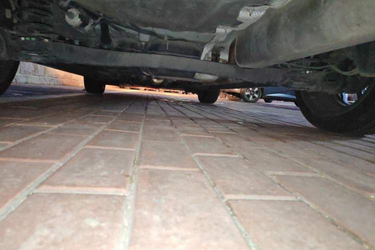 Used Dongfeng Aeolus Yixuan 2021 230T Automatic Zuiying Knight Edition Chassis Rear