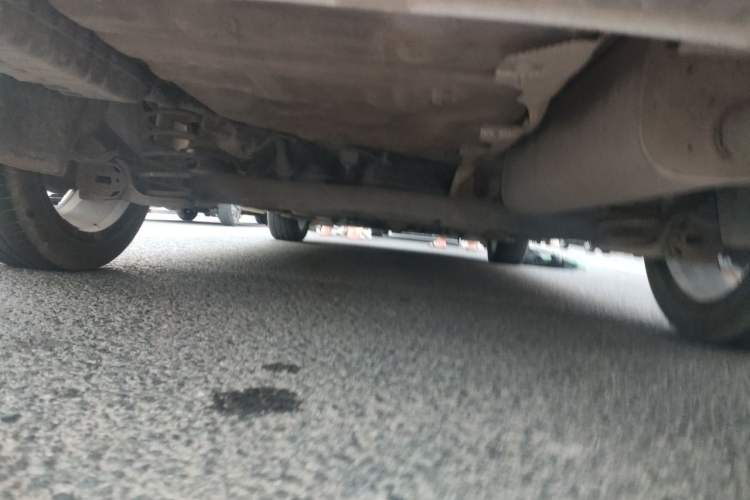 Used Dongfeng Aeolus Yixuan 2021 230T Automatic Chasing Shadow Edition Chassis Rear