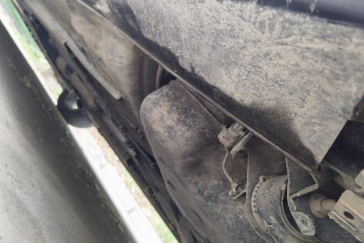Used Dongfeng Aeolus Yixuan 2021 230T Automatic Zuiying Knight Edition Chassis Rear Left