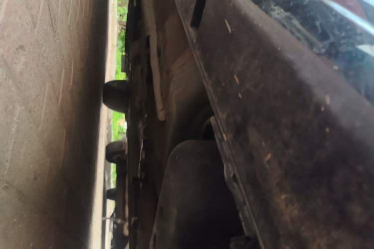 Used Dongfeng Aeolus Yixuan 2021 230T Automatic Zuiying Knight Edition Chassis Rear Left