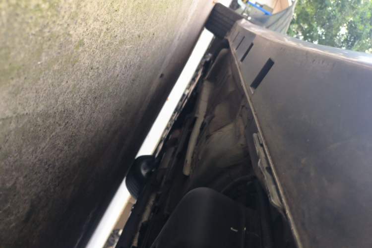 Used Dongfeng Aeolus Yixuan 2021 230T Automatic Zuiying Knight Edition Chassis Rear Left