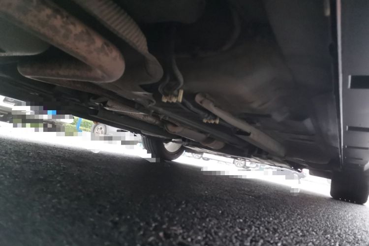Used Dongfeng Aeolus Yixuan 2021 230T Automatic Glory Edition Chassis Rear Right
