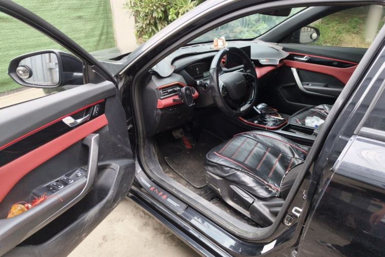 Used Dongfeng Aeolus Yixuan 2021 230T Automatic Zuiying Knight Edition Driver Seat