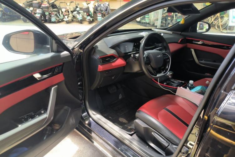 Used Dongfeng Aeolus Yixuan 2021 230T Automatic Zuiying Knight Edition Driver Seat