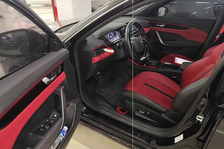 Used Dongfeng Aeolus Yixuan 2021 230T Automatic Dream-Chasing Rider Edition Driver Seat