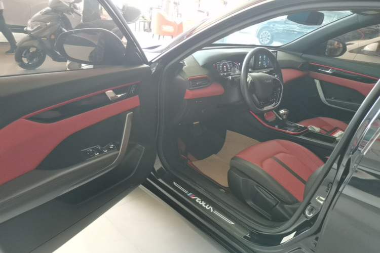 Used Dongfeng Aeolus Yixuan 2021 230T Automatic Zuiying Knight Edition Driver Seat