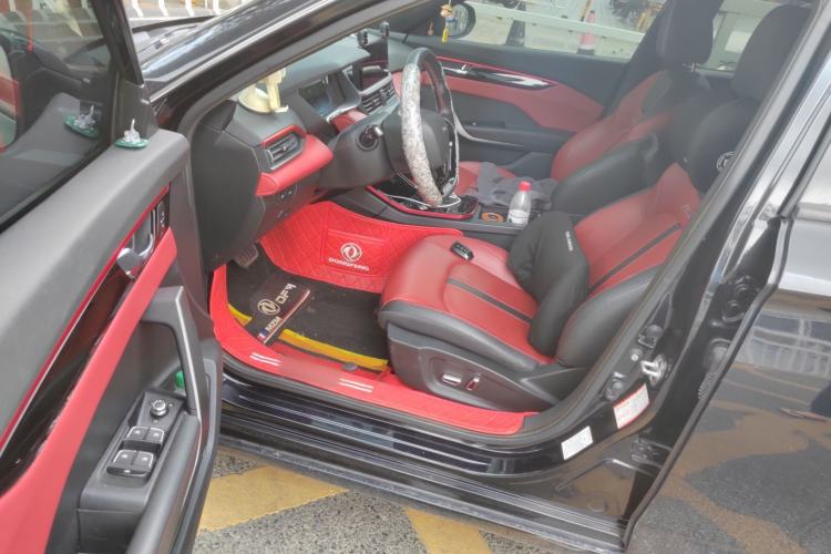 Used Dongfeng Aeolus Yixuan 2021 230T Automatic Dream-Chasing Edition Driver Seat