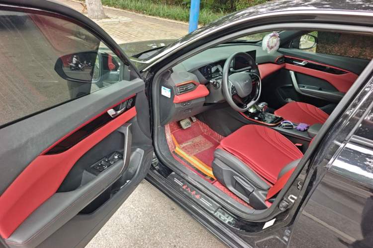 Used Dongfeng Aeolus Yixuan 2021 230T Automatic Zuiying Knight Edition Driver Seat