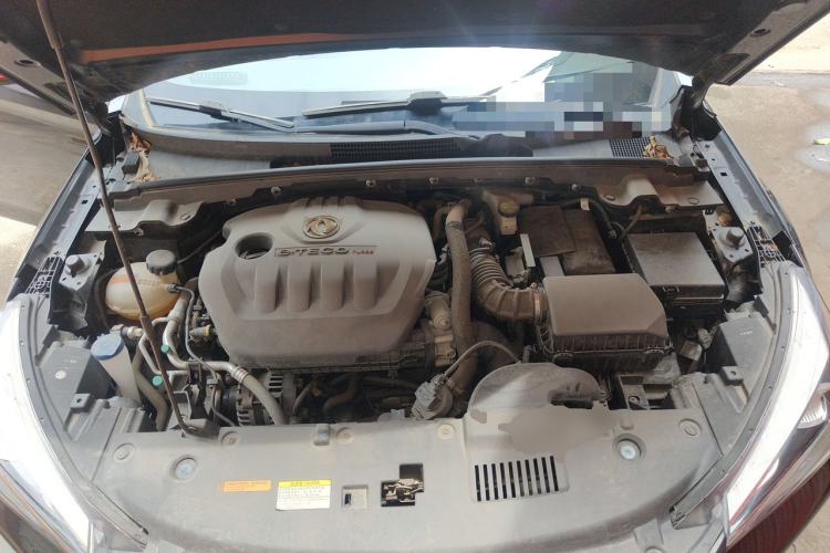 Used Dongfeng Aeolus Yixuan 2021 230T Automatic Zuiying Knight Edition Engine Bay