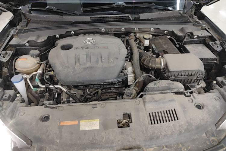 Used Dongfeng Aeolus Yixuan 2021 230T Automatic Dream-Chasing Rider Edition Engine Bay