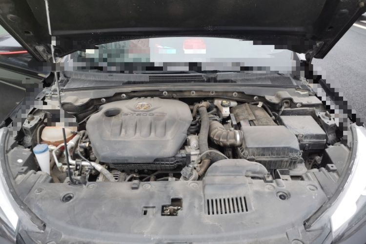 Used Dongfeng Aeolus Yixuan 2021 230T Automatic Glory Edition Engine Bay