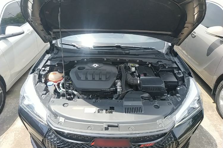 Used Dongfeng Aeolus Yixuan 2021 230T Automatic Zuiying Knight Edition Engine Bay
