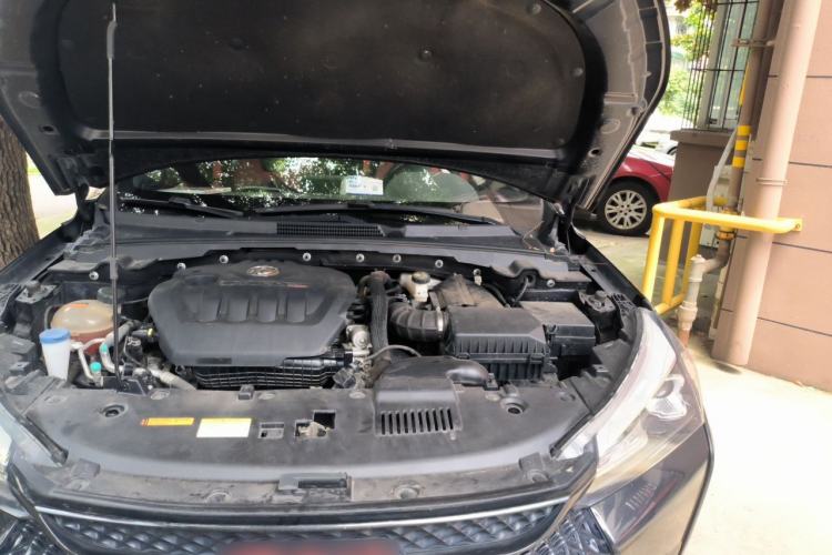 Used Dongfeng Aeolus Yixuan 2021 230T Automatic Zuiying Knight Edition Engine Bay Left