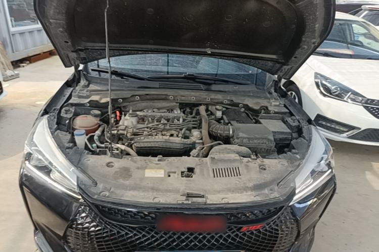 Used Dongfeng Aeolus Yixuan 2021 230T Automatic Zuiying Knight Edition Engine Bay