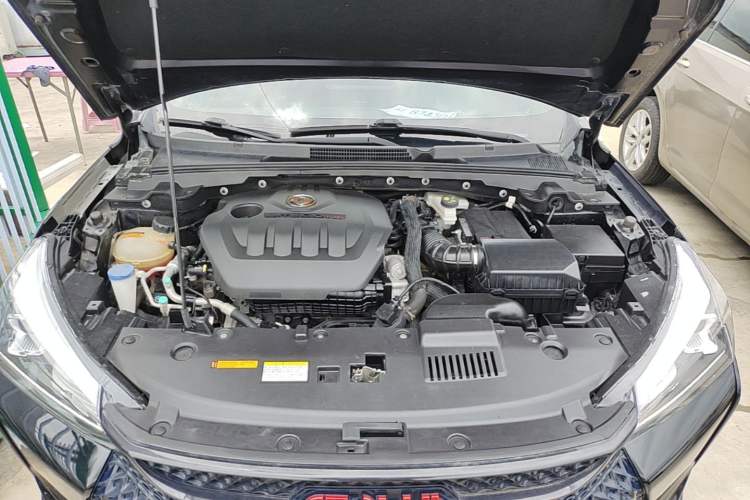 Used Dongfeng Aeolus Yixuan 2021 230T Automatic Zuiying Knight Edition Engine Bay