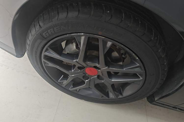 Used Dongfeng Aeolus Yixuan 2021 230T Automatic Zuiying Knight Edition Exterior 1