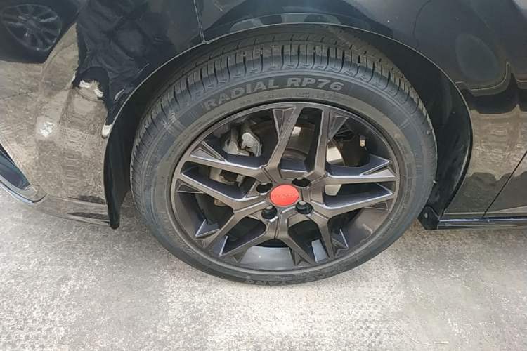Used Dongfeng Aeolus Yixuan 2021 230T Automatic Zuiying Knight Edition Exterior 4
