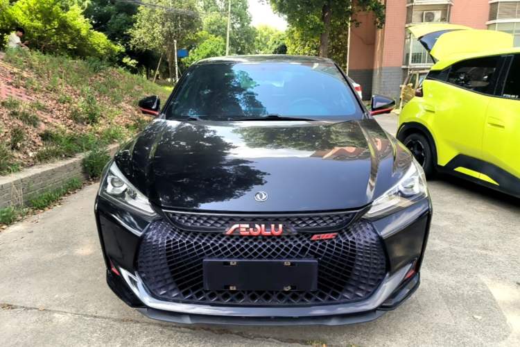 Used Dongfeng Aeolus Yixuan 2021 230T Automatic Zuiying Knight Edition Front
