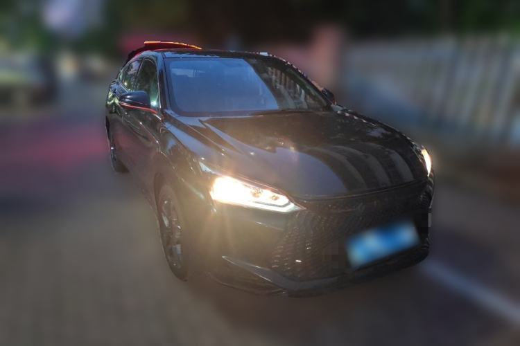 Used Dongfeng Aeolus Yixuan 2021 230T Automatic Zuiying Knight Edition Front Right 45 Deg