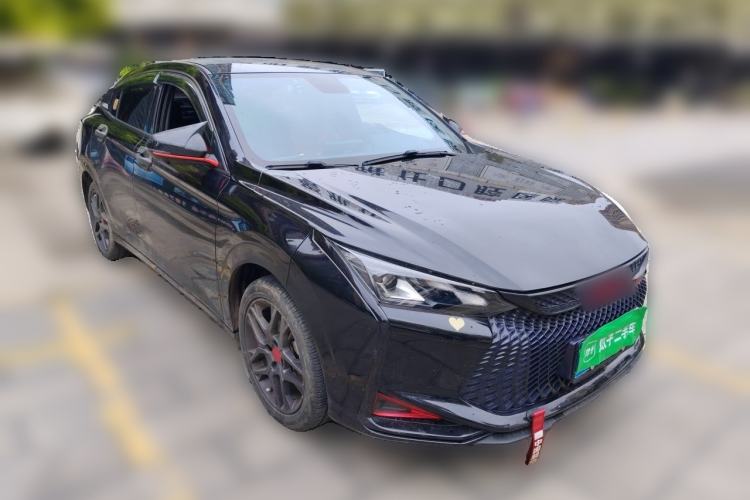 Used Dongfeng Aeolus Yixuan 2021 230T Automatic Hunter Edition Front Right 45 Deg