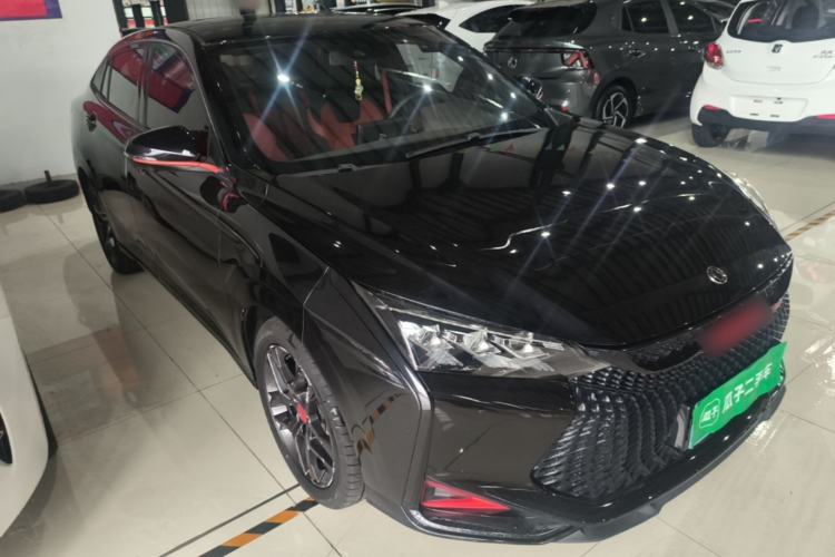 Used Dongfeng Aeolus Yixuan 2021 230T Automatic Dream-Chasing Rider Edition Front Right 45 Deg