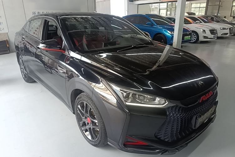 Used Dongfeng Aeolus Yixuan 2021 230T Automatic Zuiying Knight Edition Front Right 45 Deg