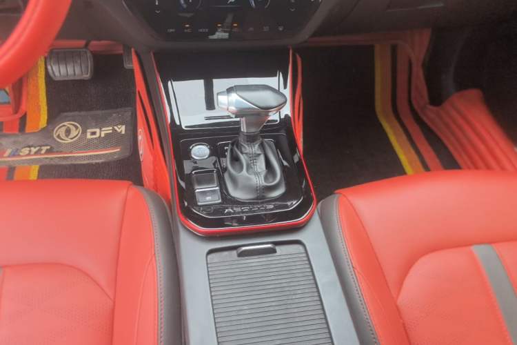 Used Dongfeng Aeolus Yixuan 2021 230T Automatic Zuiying Knight Edition Gear Lever