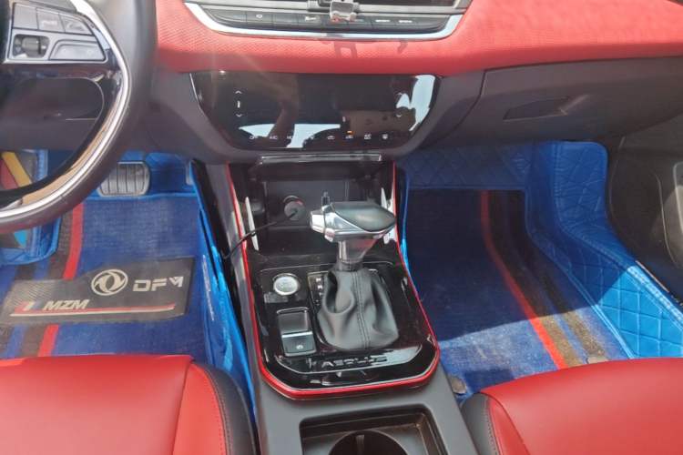 Used Dongfeng Aeolus Yixuan 2021 230T Automatic Zuiying Knight Edition Gear Lever