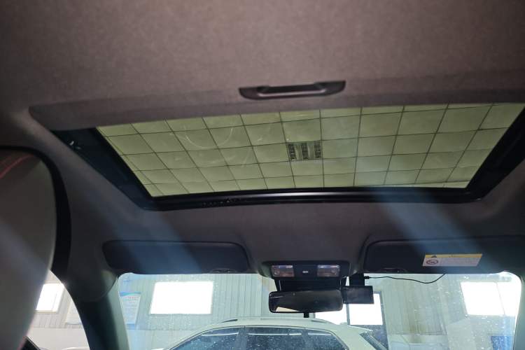 Used Dongfeng Aeolus Yixuan 2021 230T Automatic Hunter Edition Headliner