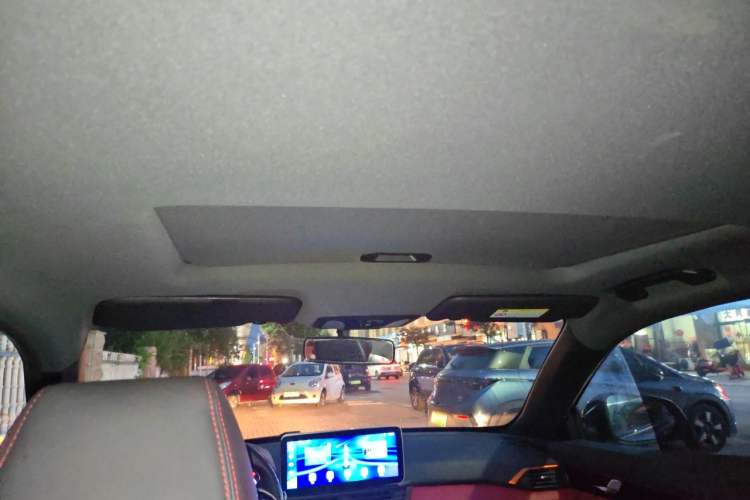 Used Dongfeng Aeolus Yixuan 2021 230T Automatic Zuiying Knight Edition Headliner