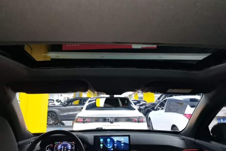 Used Dongfeng Aeolus Yixuan 2021 230T Automatic Zuiying Knight Edition Headliner