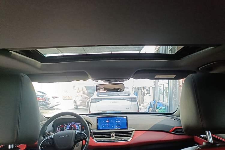 Used Dongfeng Aeolus Yixuan 2021 230T Automatic Zuiying Knight Edition Headliner