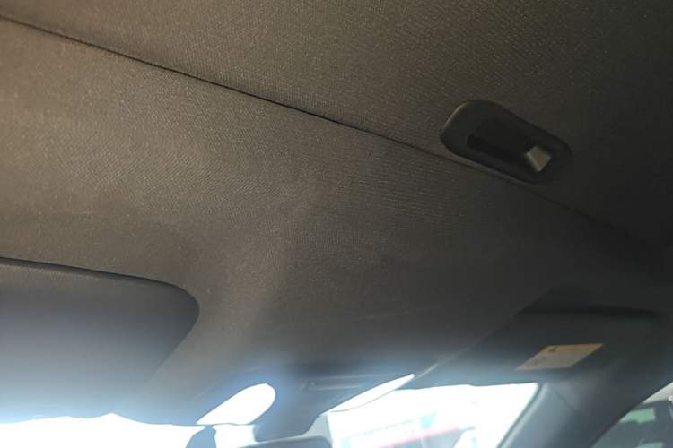 Used Dongfeng Aeolus Yixuan 2021 230T Automatic Zuiying Knight Edition Headliner