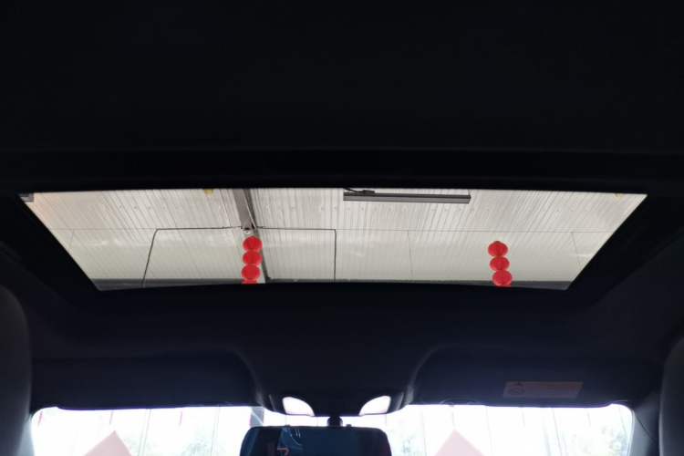Used Dongfeng Aeolus Yixuan 2021 230T Automatic Zuiying Knight Edition Headliner