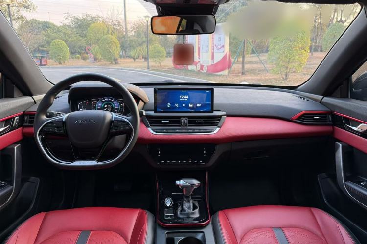 Used Dongfeng Aeolus Yixuan 2021 230T Automatic Hunter Edition Interior 2