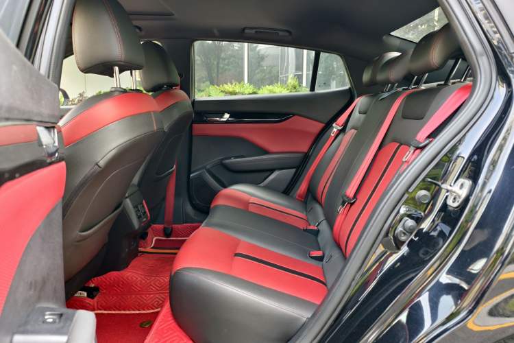 Used Dongfeng Aeolus Yixuan 2021 230T Automatic Zuiying Knight Edition Interior 2
