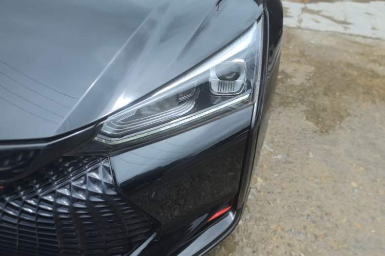 Used Dongfeng Aeolus Yixuan 2021 230T Automatic Zuiying Knight Edition Left Front Headlight