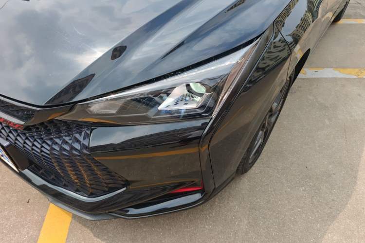 Used Dongfeng Aeolus Yixuan 2021 230T Automatic Hunter Edition Left Front Headlight