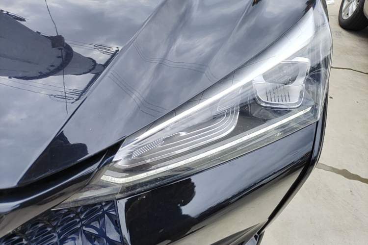 Used Dongfeng Aeolus Yixuan 2021 230T Automatic Zuiying Knight Edition Left Front Headlight