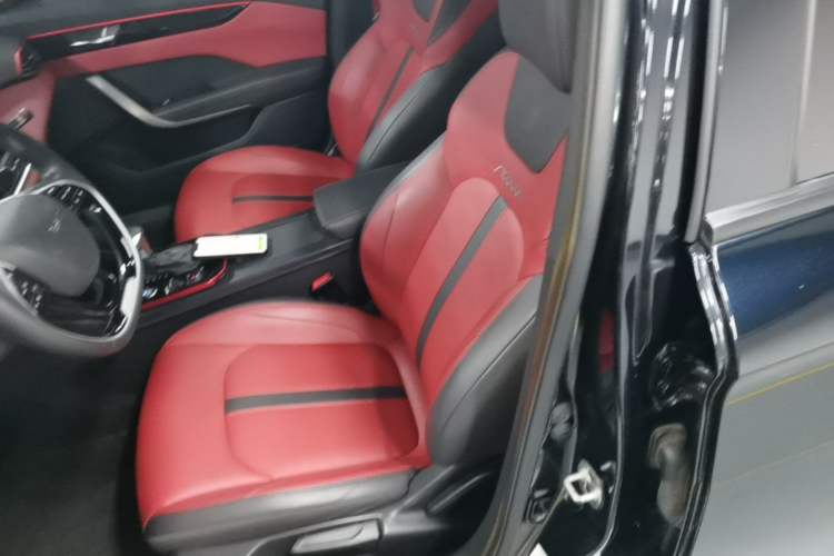 Used Dongfeng Aeolus Yixuan 2021 230T Automatic Zuiying Knight Edition Left Front Seat
