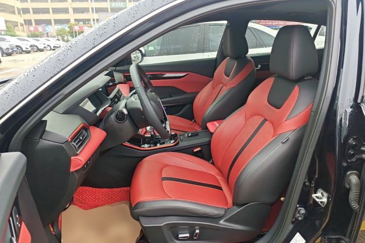 Used Dongfeng Aeolus Yixuan 2021 230T Automatic Dream-Chasing Rider Edition Left Front Seat