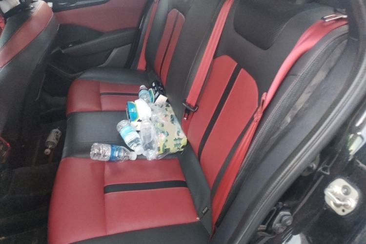Used Dongfeng Aeolus Yixuan 2021 230T Automatic Chasing Shadow Edition Left Rear Seat