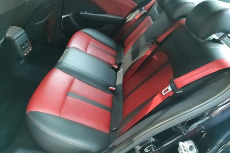 Used Dongfeng Aeolus Yixuan 2021 230T Automatic Zuiying Knight Edition Left Rear Seat
