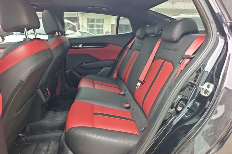 Used Dongfeng Aeolus Yixuan 2021 230T Automatic Hunter Edition Left Rear Seat