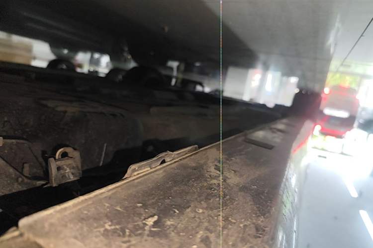 Used Dongfeng Aeolus Yixuan 2021 230T Automatic Dream-Chasing Rider Edition Left Side Sill