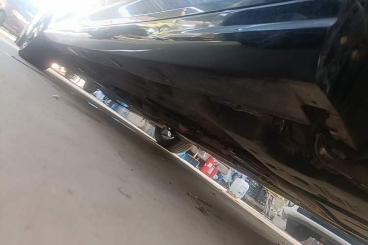 Used Dongfeng Aeolus Yixuan 2021 230T Automatic Zuiying Knight Edition Left Side Sill