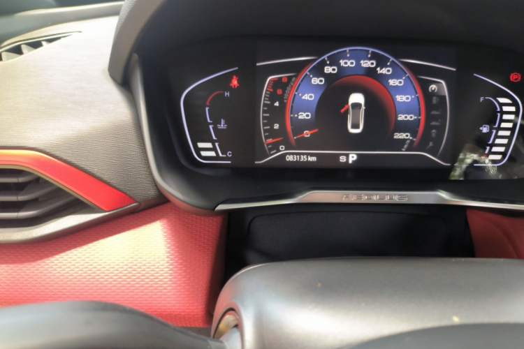 Used Dongfeng Aeolus Yixuan 2021 230T Automatic Zuiying Knight Edition Odometer Close Up